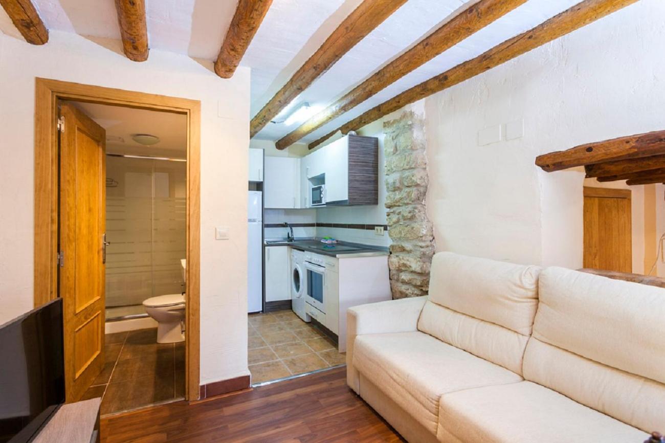 Apartamentos Casa Samper Santa Eulalia de Gállego Oda fotoğraf